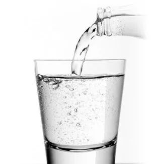 Eau électrolysée alcaline forte